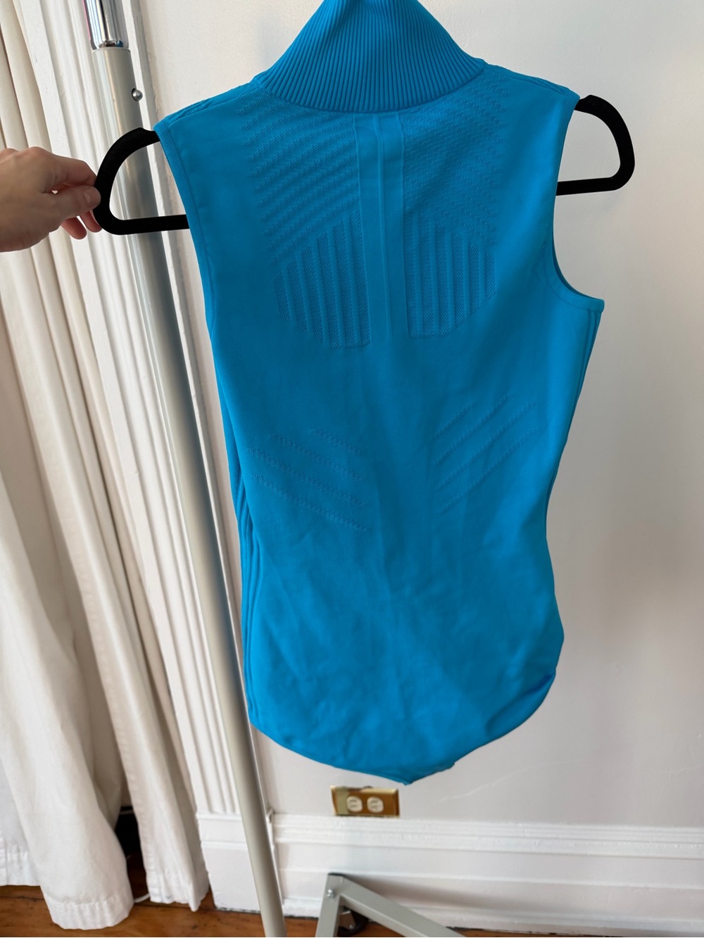 Prada Bright Blue Sleeveless Zip-Up Ribbed Collar Bodysuit with Red Trim - Picture 6 of 9